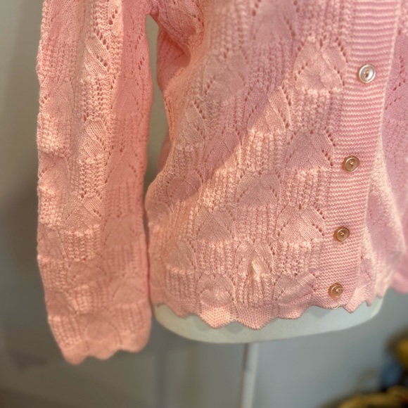 Cuddle Knit vintage 60’s pin up cardigan size M in barbie bubblegum pink NWT - Picture 5 of 9